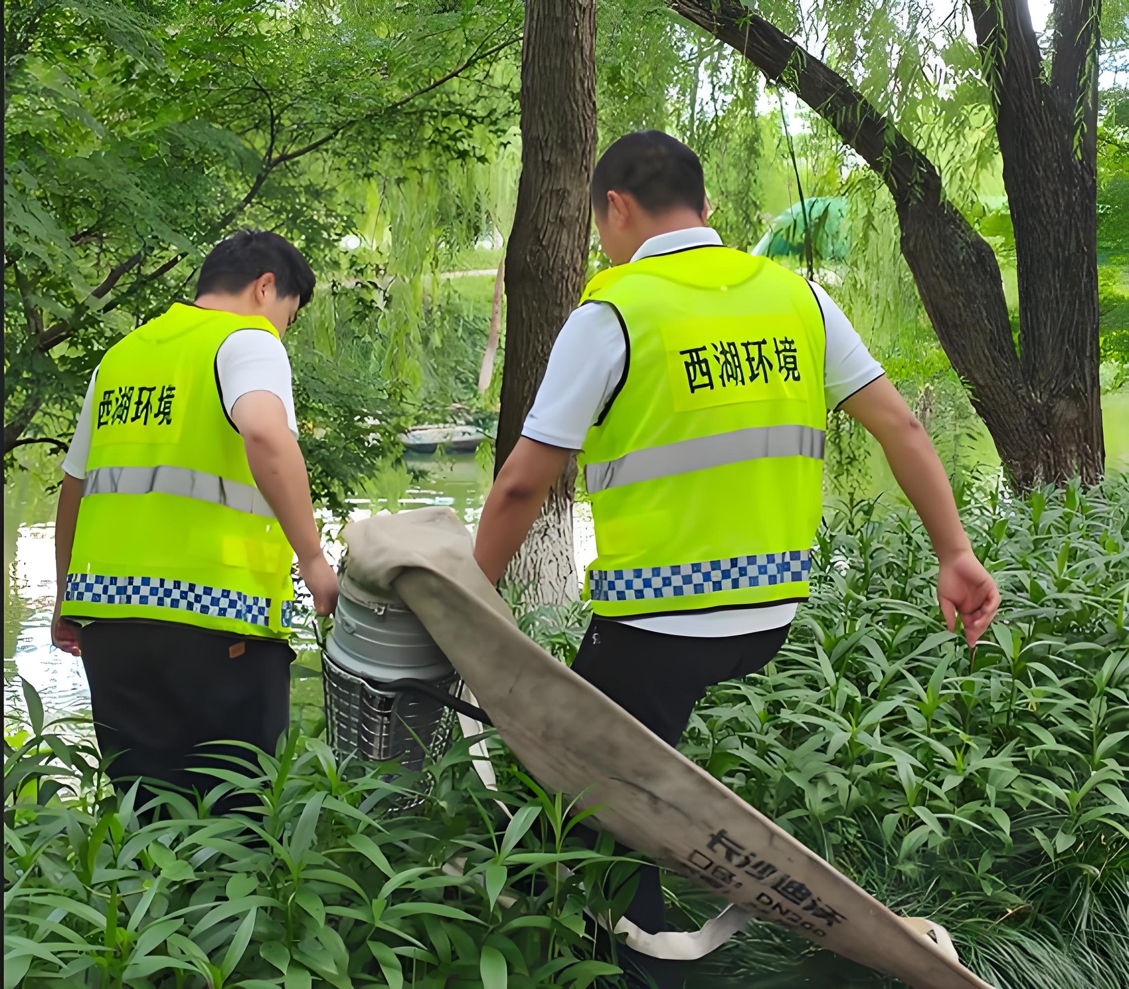 城管反光雨衣款式种类全解析：为城市守护精准赋能