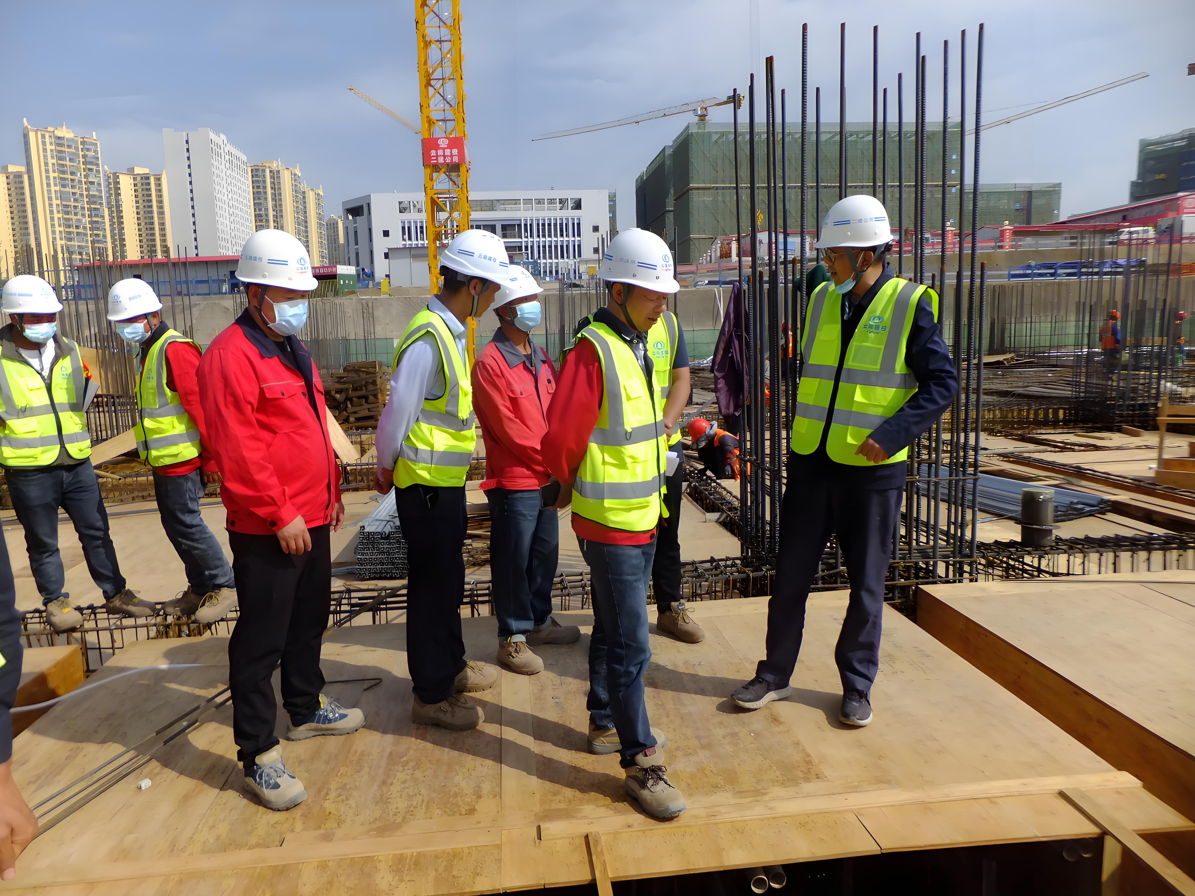 如何科学筛选V字型安全帽：从认证到细节全流程指南