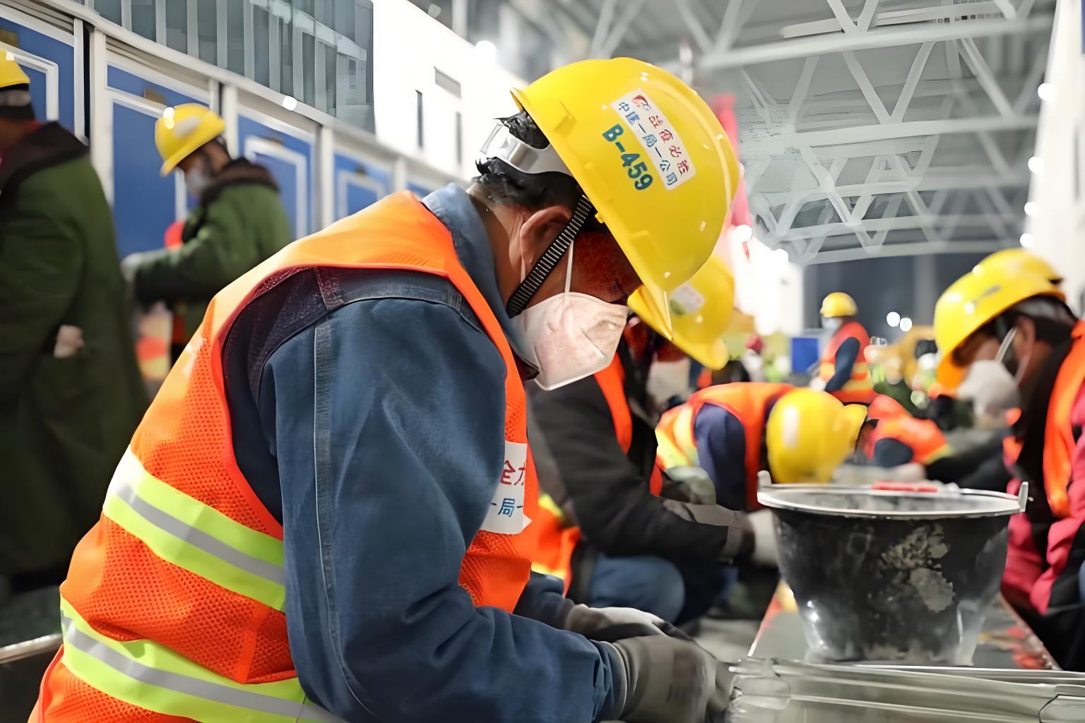 反光V型背心马甲的款式解读：透气性、贴合度和反光性能